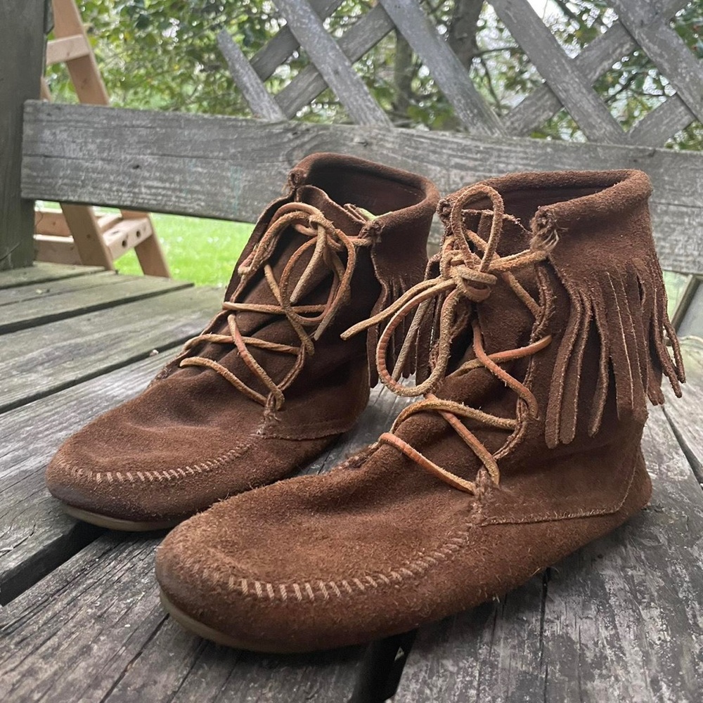 Minnetonka Brown Fringe Moccasin Boots - Picture 2 of 3